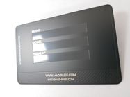 بطاقات الأعمال المعدنية السوداء مع لوحة توقيع الكتابة فوق البنفسجية المصقول