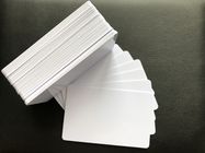 التجزئة CR80 فارغة بطاقات الأعمال البلاستيكية البيضاء Reprintable لامعة 85.5mm * 54mm