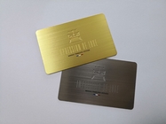 0.5 مم سماكة بطاقات الأعمال المعدنية Deboss Logo الفضة الذهب المصقول النهاية