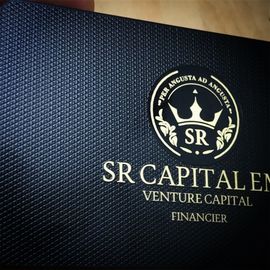 LOGO ليزر محفورة بطاقة اسم الفولاذ المقاوم للصدأ 85 X 54mm تصميم مجاني
