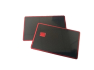 بطاقة ائتمان معدنية فارغة باللون الأحمر والفضي والأسود المرآة مع فتحة رقاقة